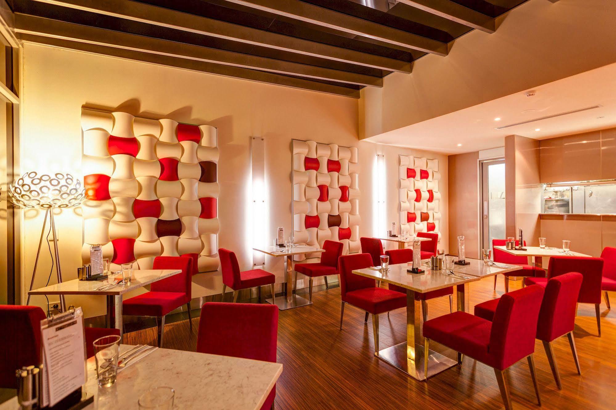 Mantra Charles Hotel Лонсестон Екстер'єр фото